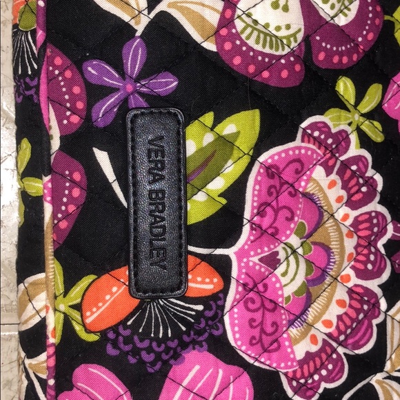 Vera Bradley laptop case. - Picture 2 of 4